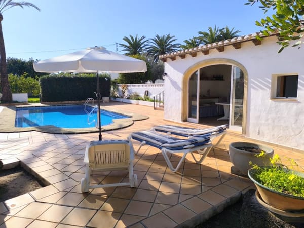 Villa zum Verkauf im Herzen der Altstadt von Javea mit Meerblick und privatem Grundstück - Foto 12