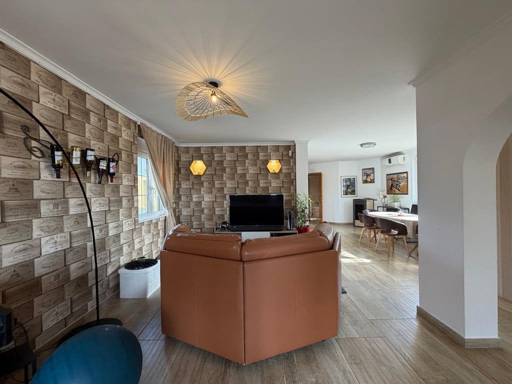 Chalet en venta en Playa Marinas, Denia: 4 habitaciones y piscina privada. - Foto 25