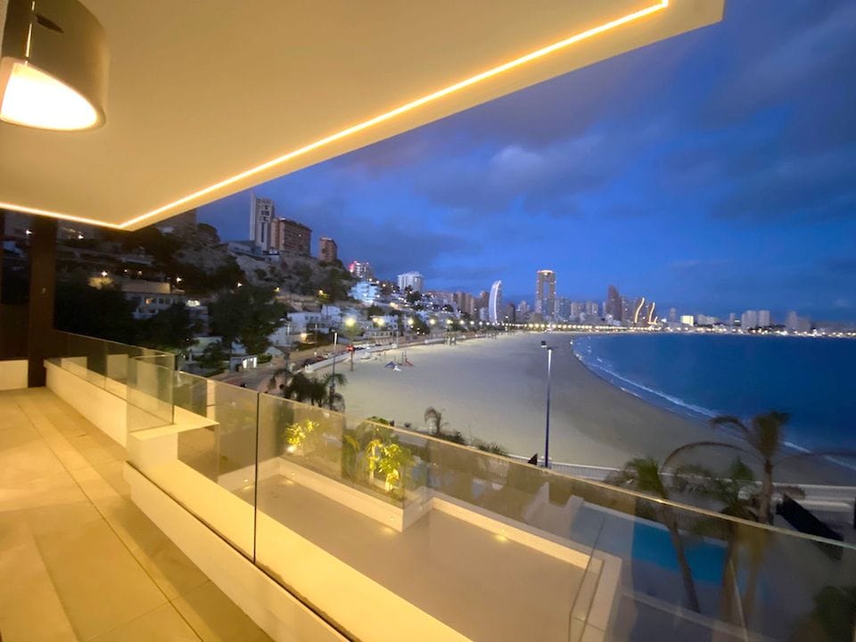 Last frontline duplex for sale in Benidorm - Foto 17