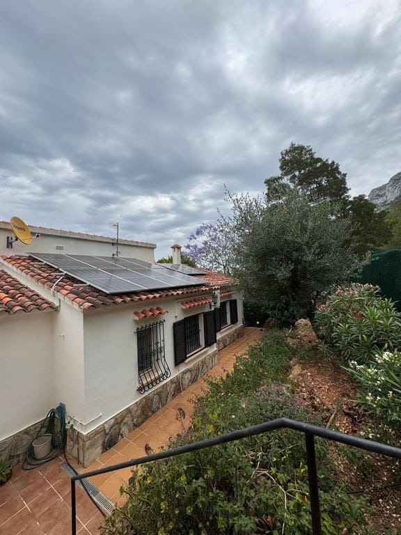 Chalet en venta en Denia, Zona Montgó: 4 habitaciones, piscina privada - Foto 5