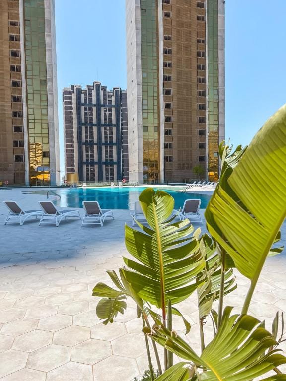 Suite de 2 Dormitorios con Licencia Turística en el Residencial Más Alto de España - Foto 8
