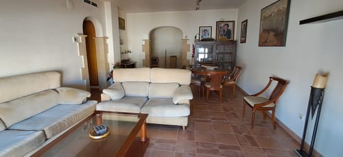Bright apartment with garage in the center of Benitachell
