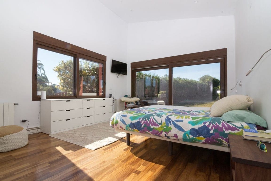 EINZELNE VILLA MIT POOL IN TORRECARRALS - Foto 18