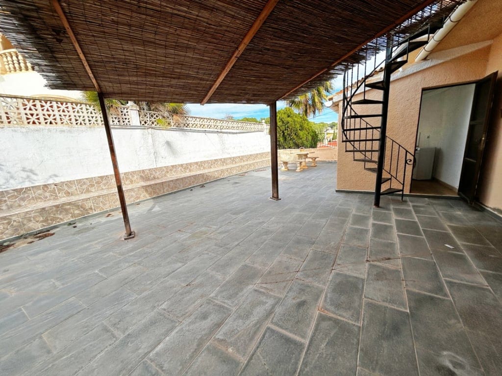 Incredible villa with sea views to renovate in Moraira – Great investment opportunity - Foto 7