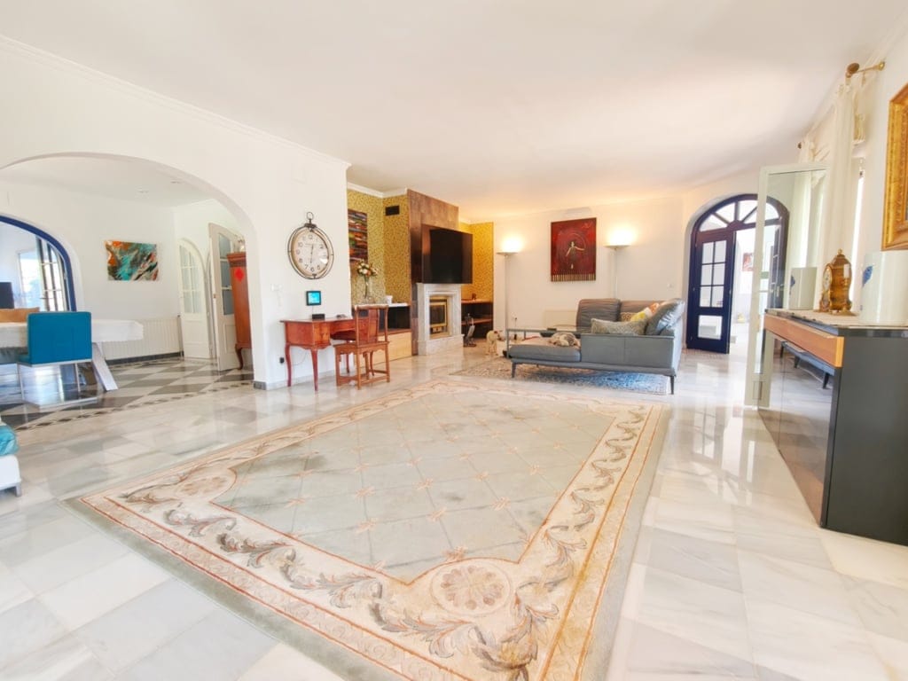 Estilo de vida mediterráneo en su máxima expresión – Exclusiva finca en el campo de golf La Sella - Foto 17