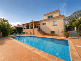 Villa en venta en Denia