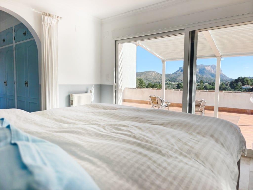 Estilo de vida mediterráneo en su máxima expresión – Exclusiva finca en el campo de golf La Sella - Foto 4