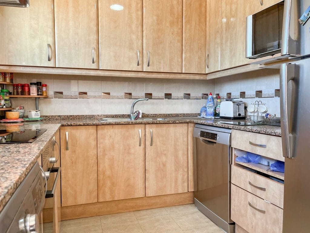 House for sale in Dénia with an active restaurant license in Las Marinas, 500 m from the sea. - Foto 9