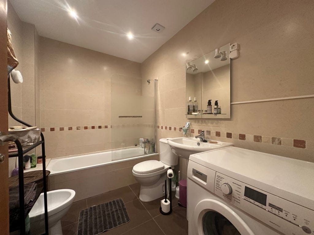 Semi-New Apartment for Sale in Beniarbeig – Bright and with Open Views - Foto 6