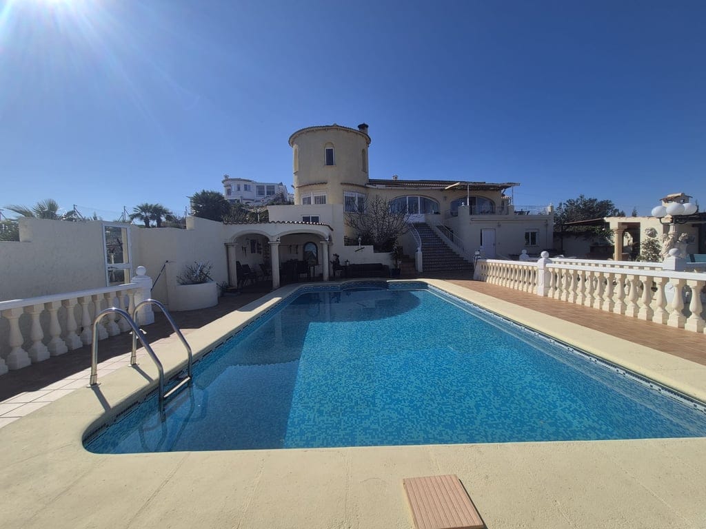 Ruimtelijke villa in Monte Pedreguer, Alicante - Foto 4