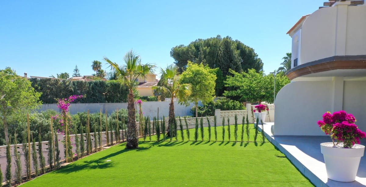 Apartment for sale in Denia, complex with pool and parking - Foto 5