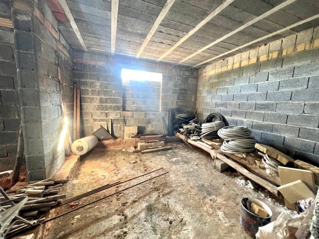 Eigendom met een groot perceel, met een te voltooien constructie, in een gewilde buurt van Jávea. - Foto 29