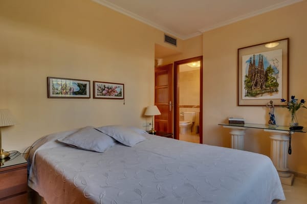 Fünfzimmerwohnung mit großem Garten in einer privilegierten Lage in Jávea. - Foto 22