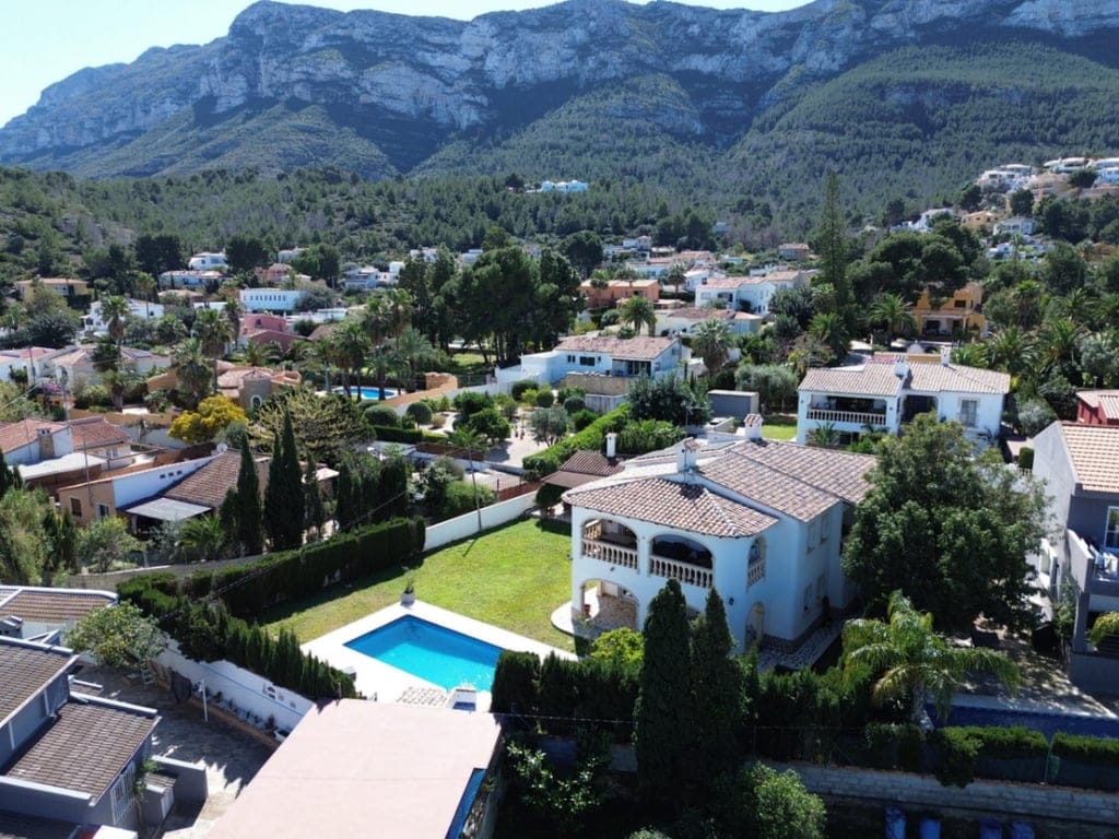 Villa de 3 dormitorios, apartamento de invitados y vistas al mar en el Montgó, Dénia - Foto 38