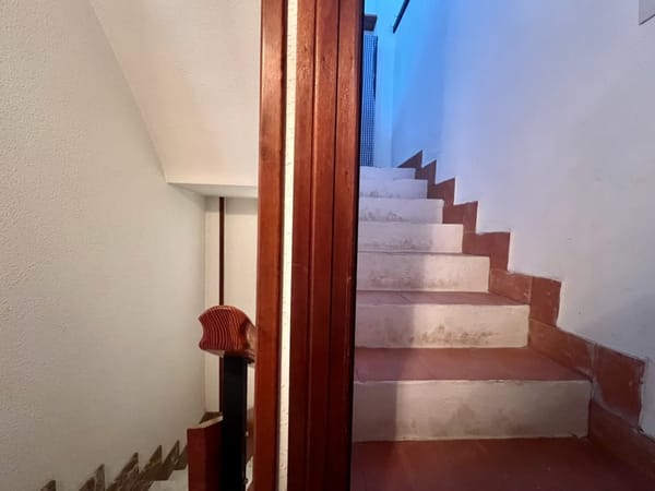 Magnífica casa con garaje para varios vehículos - Foto 44