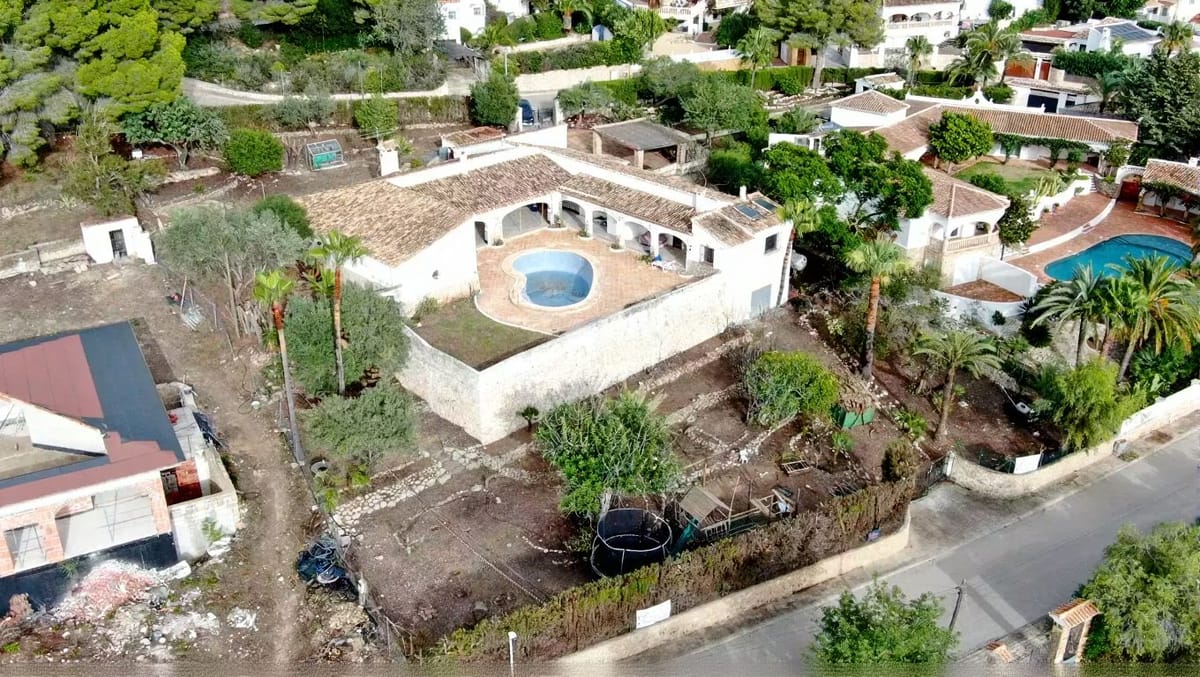 PREMIUM OPPORTUNIDAD INWESTYCYJNA: RZADKA DZIAŁKA FINCA 2,500M² Z FENOMENALNYMI WIDOKAMI NA DOLINĘ | RAFALET, JÁVEA | UKIERUNKOWANIE NA POŁUDNIE - Foto 12