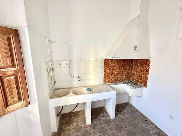 Casa de poble amb més de 100 anys d'història al nucli antic de Pego - Foto 21