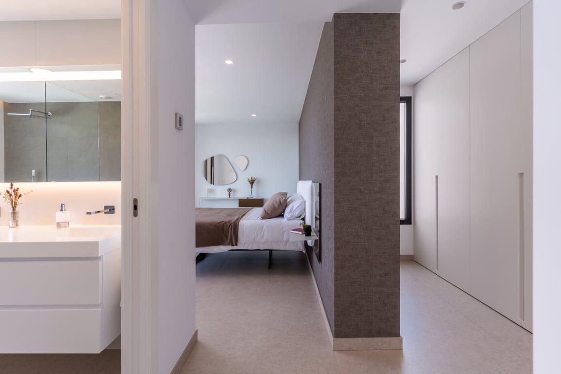 Luxury Villa Senza, ALTEA | Turnkey, Fully Furnished, Immediate Occupancy | Seamless Sea Views - Foto 16