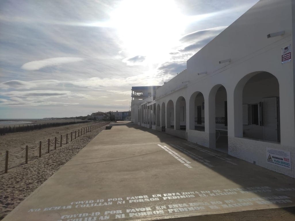 Beachfront villa/townhouse in Denia - Foto 41