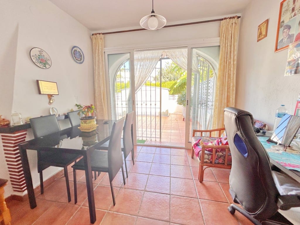 townhouse for sale in Las Marinas, Dénia, just 100 m from the beach!! - Foto 11