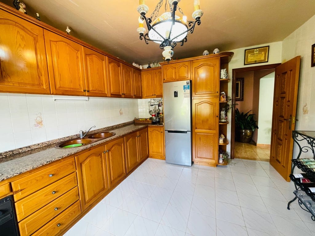 Pedreguer. Spacious country house with pool for sale - Foto 52