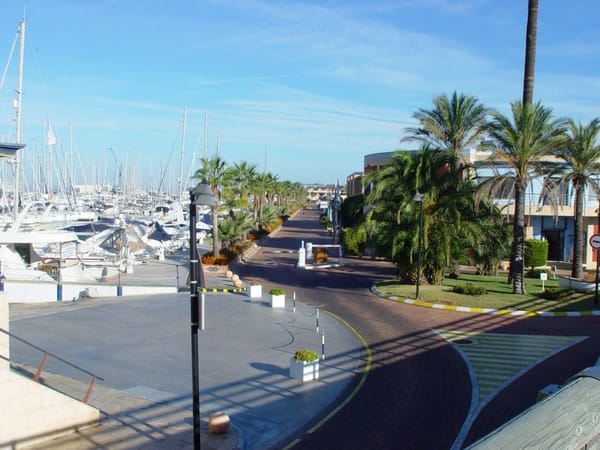 Apartamento en primera línea de playa de Denia - Foto 32