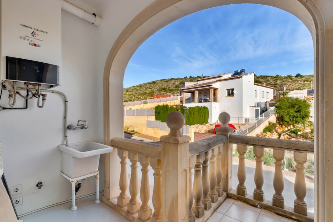 Townhouse with a large south-facing terrace and pool. - Foto 15