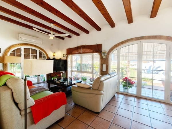 Villa zum Verkauf im Herzen der Altstadt von Javea mit Meerblick und privatem Grundstück - Foto 20