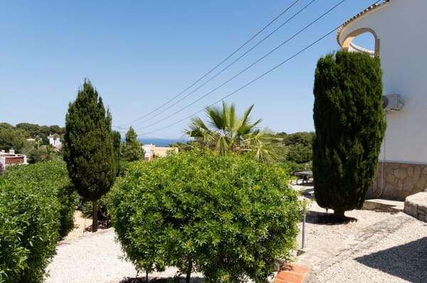 Excepcional propiedad en una exclusiva zona con vistas panoramicas al mar - Foto 52