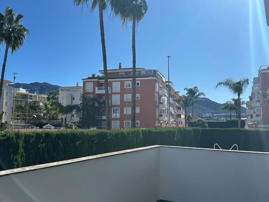 Apartment for sale with 3 bedrooms in Denia, Alicante. - Foto 20