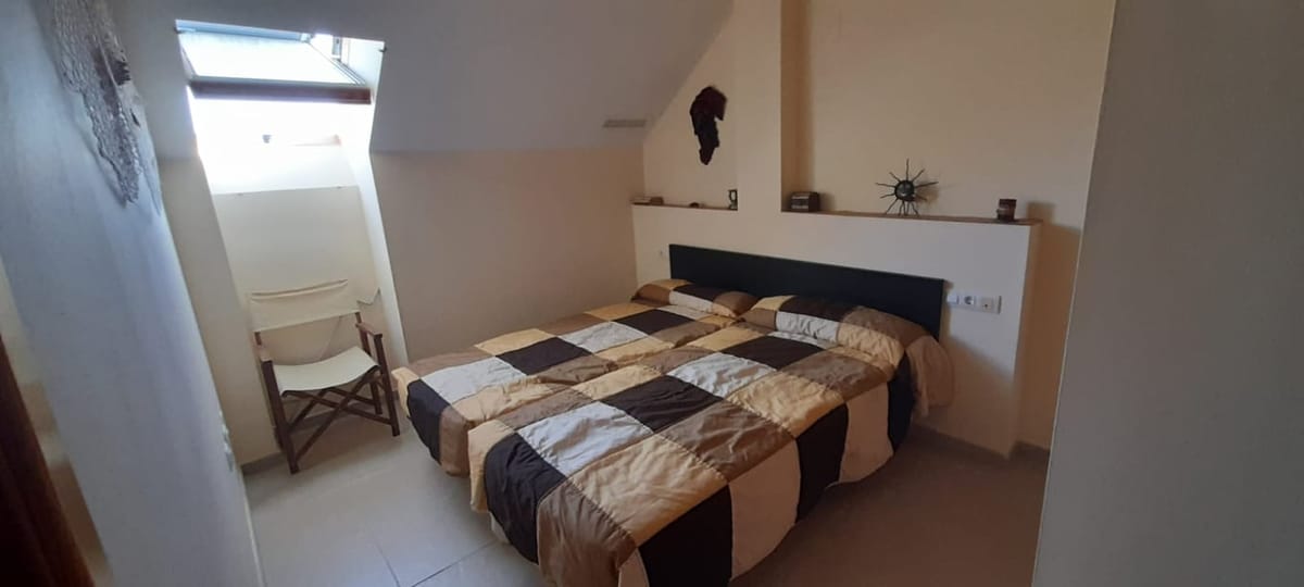 DUPLEX PENTHOUSE FACING THE SEA IN DÉNIA: 102m² and South Facing | Built in 2008 with Luxury Amenities - Foto 12