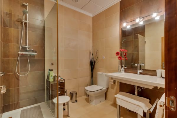 Fünfzimmerwohnung mit großem Garten in einer privilegierten Lage in Jávea. - Foto 34