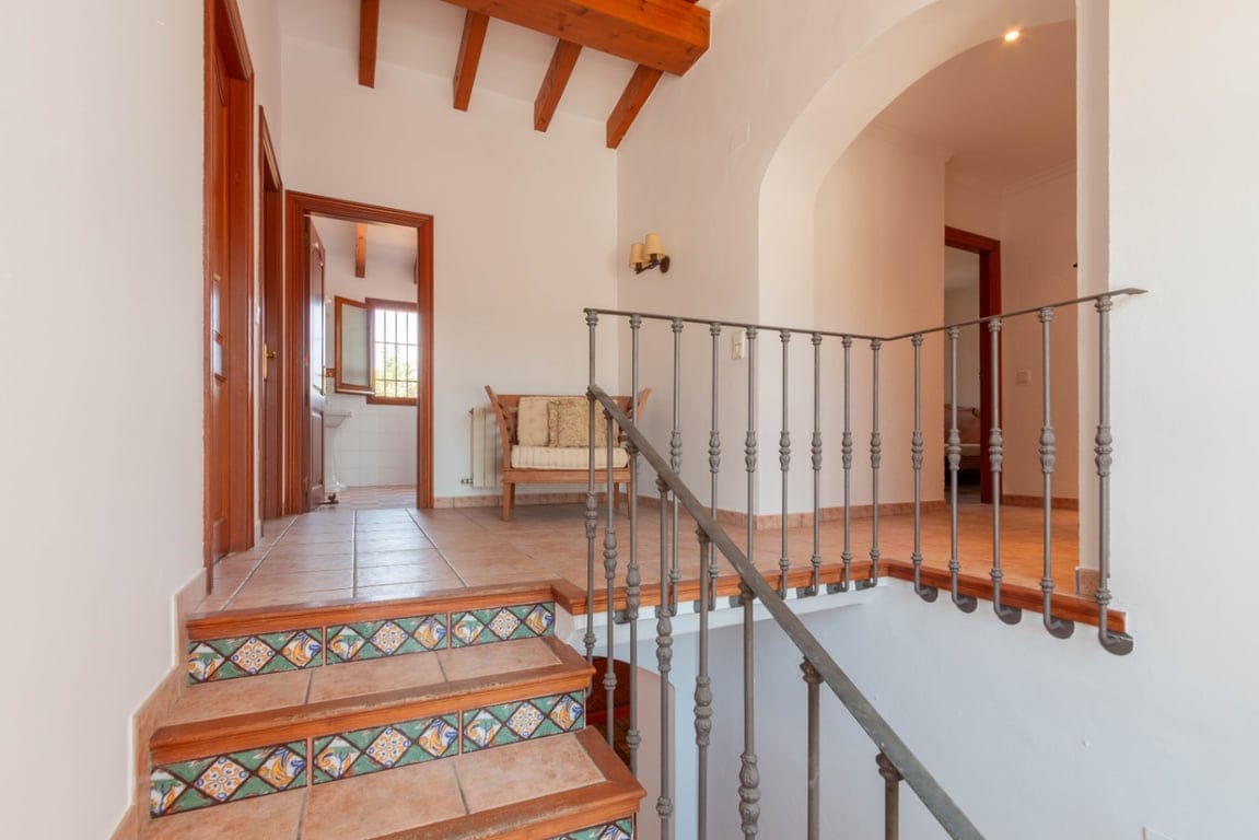 Villa mit 5 Schlafzimmern in Gata de Gorgos zur Langzeitmiete verfügbar. - Foto 14