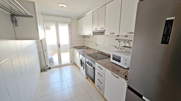 Piso en venta de 2 habitaciones en el centro de Pego, Alicante - Foto 4
