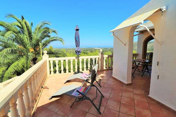 Villa con vistas espectaculares en La Sella - Foto 19
