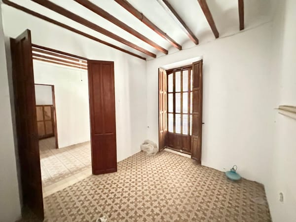 Casa de poble amb més de 100 anys d'història al nucli antic de Pego - Foto 18