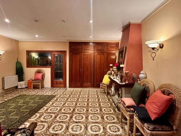 CHALET CON PISCINA, PARKING Y NAVE INDUSTRIAL EN VENTA - Foto 18
