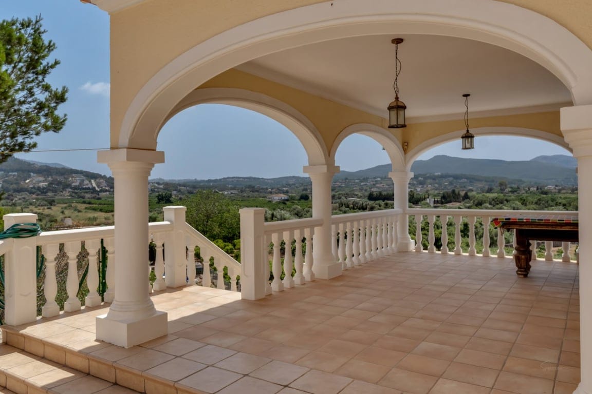 Villa met vrij uitzicht in een rustige omgeving dicht bij het centrum van de stad Jávea - Foto 17