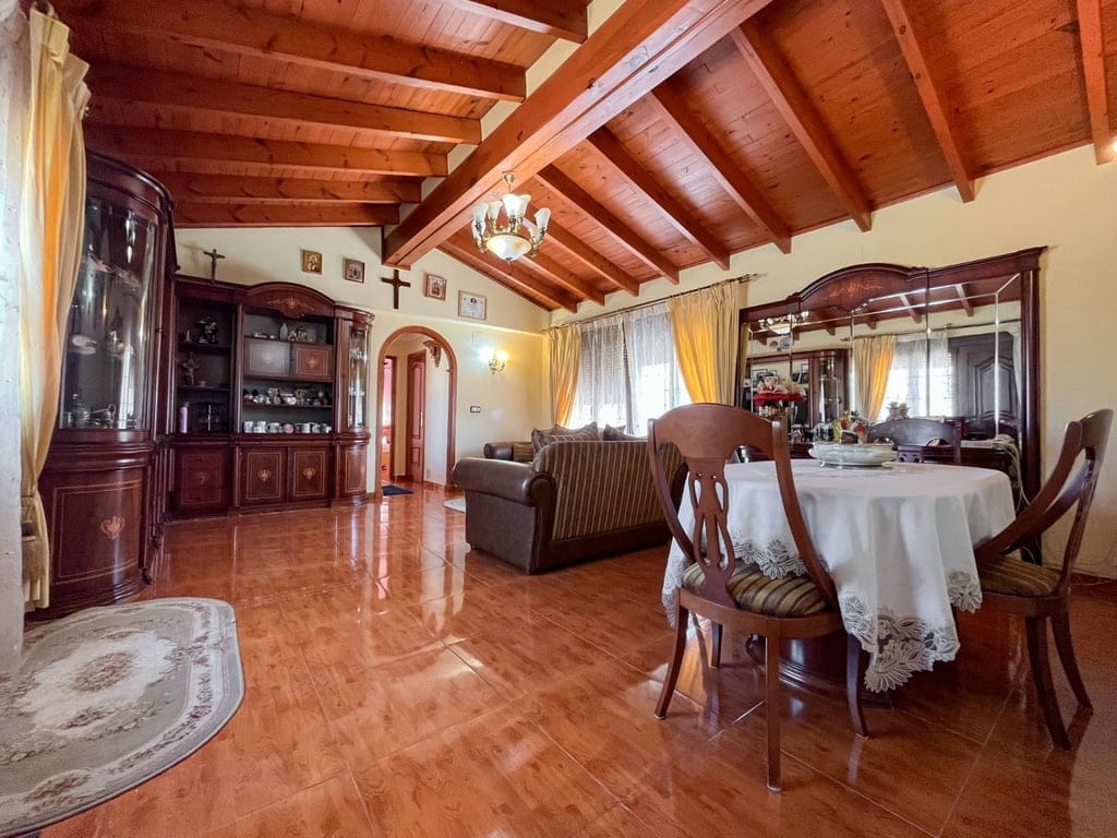 House for sale in Dénia with an active restaurant license in Las Marinas, 500 m from the sea. - Foto 7