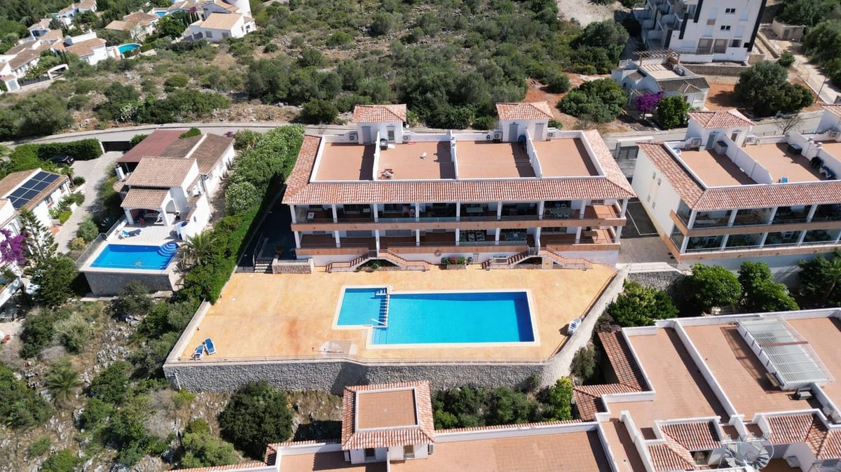 Wohnung mit großer Sonnenterrasse in MontePego