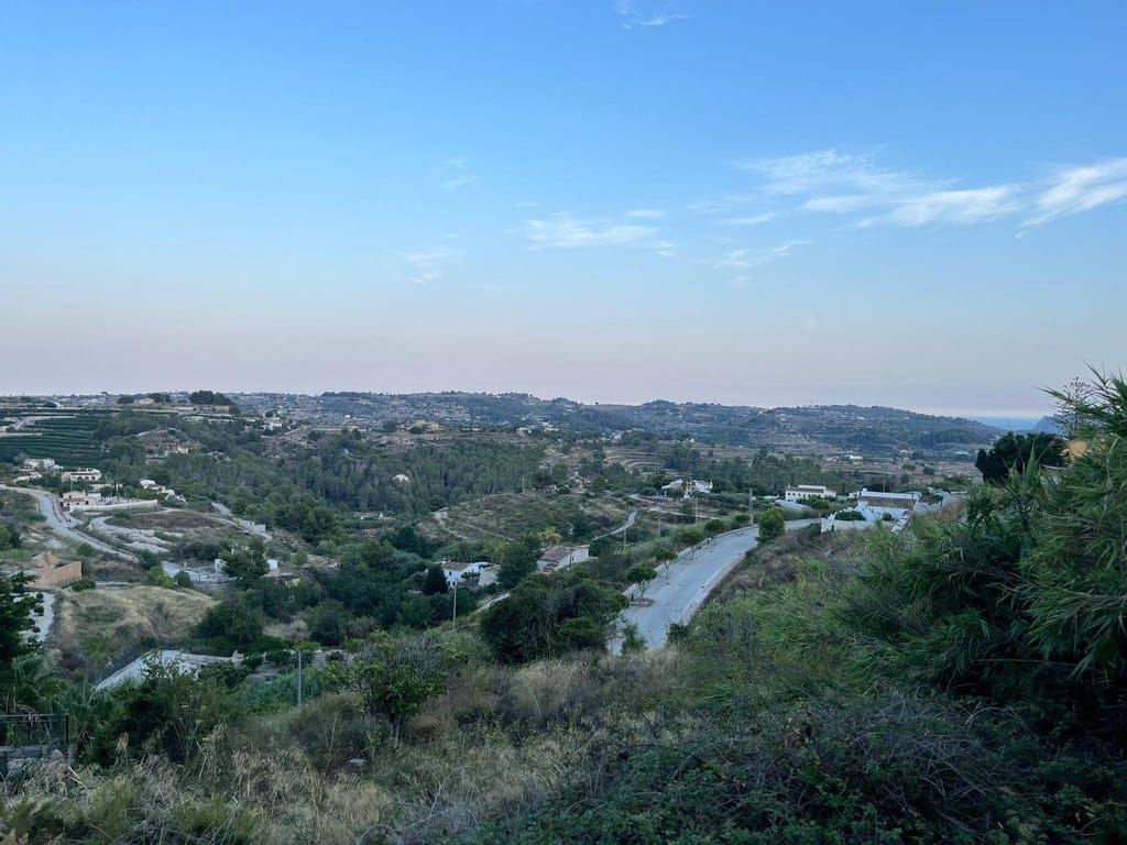 Unique opportunity in Benissa: 3 plots with spectacular views of the sea and the mountains. - Foto 5