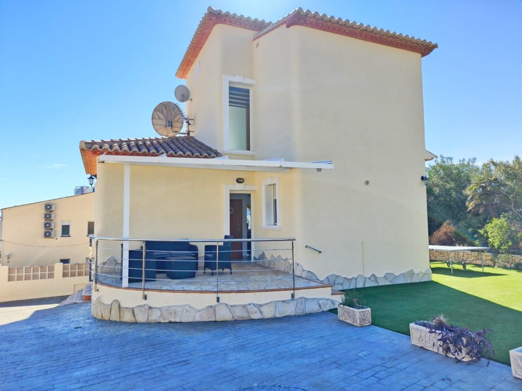 Villa for sale in Calpe with beautiful views of the Rock - Foto 8