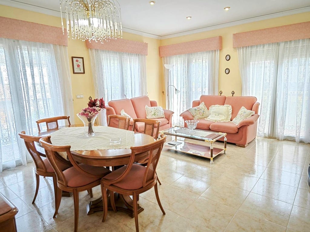 Villa of 270 m2 with pool for sale in Pedreguer, residential area a stone's throw from the center - Foto 4