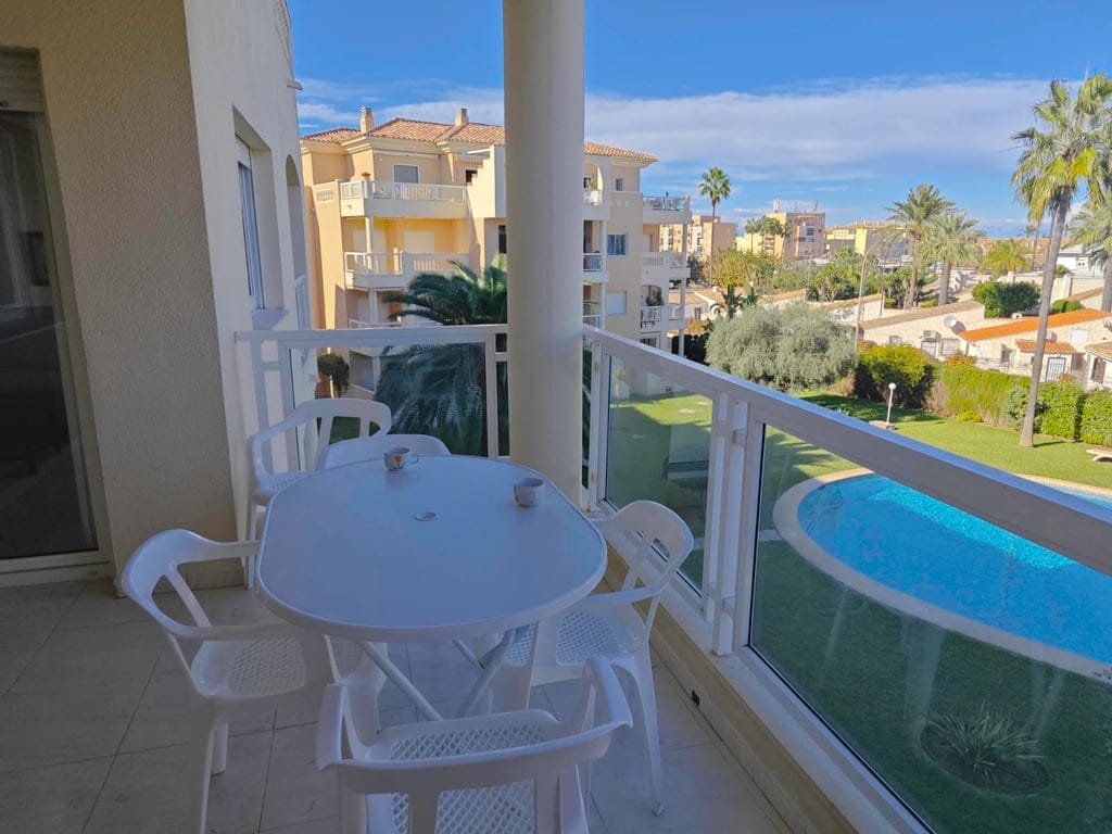 2 bedroom apartment with pool by the sea, Las Brisas area - Foto 4