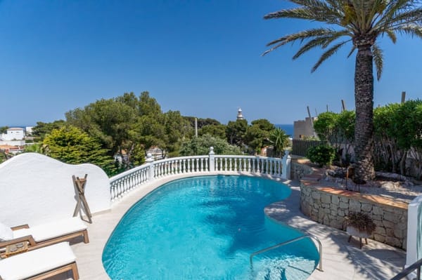 Excepcional propiedad en una exclusiva zona con vistas panoramicas al mar - Foto 49