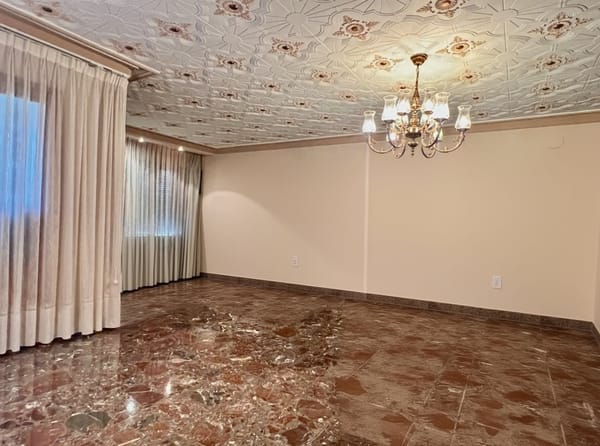 CHALET CON PISCINA, PARKING Y NAVE INDUSTRIAL EN VENTA - Foto 27