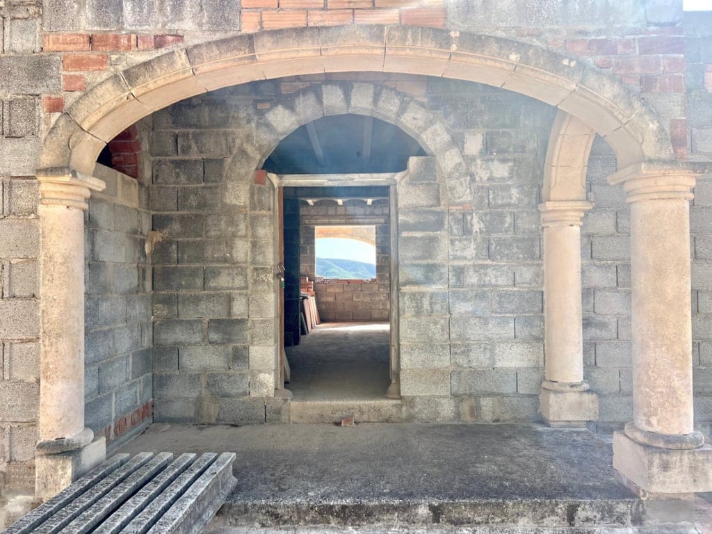 Eigendom met een groot perceel, met een te voltooien constructie, in een gewilde buurt van Jávea. - Foto 14