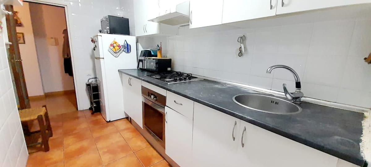 Apartment for sale with 2 bedrooms and a communal pool in Jávea, Alicante. - Foto 5