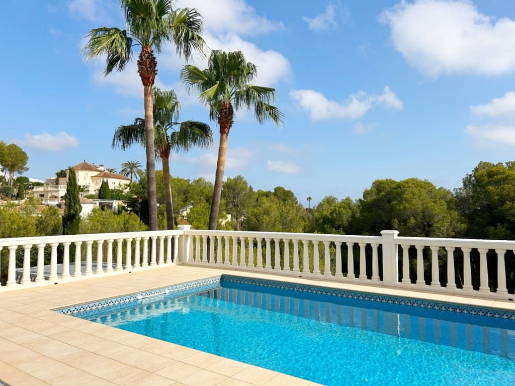 Willa na sprzedaż w pego