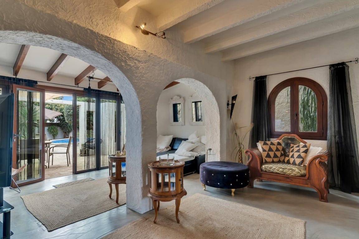 Villa met gastenappartement, volledig gerenoveerd en dicht bij het oude centrum van Jávea - Foto 8